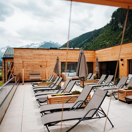 Large With Balcony Terrace, On Ski Slope * 라우리스