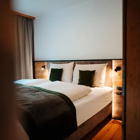 Large With Balcony Terrace, On Ski Slope 아파트 라우리스