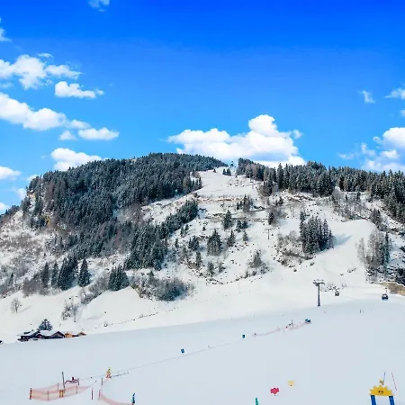 Large With Balcony Terrace, On Ski Slope 아파트 라우리스