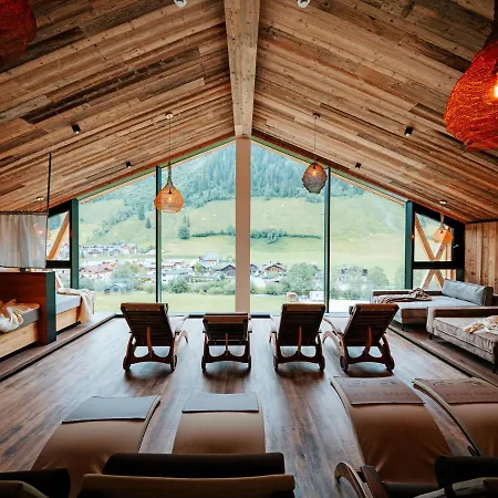 Large With Balcony Terrace, On Ski Slope 아파트 라우리스